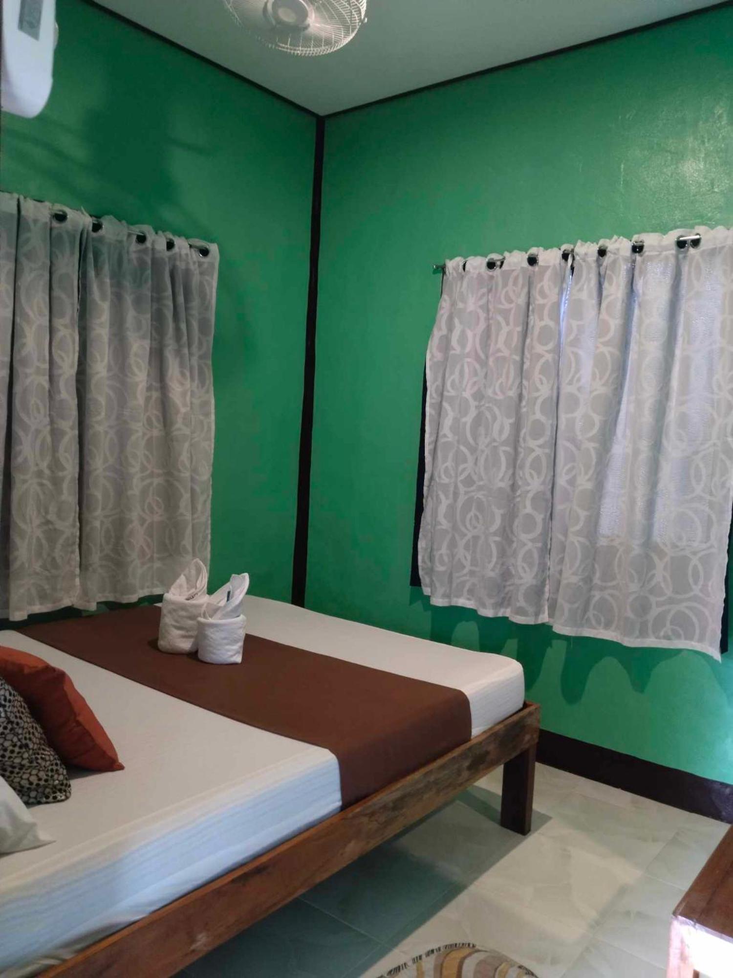 Charity Pension House Сан-Висенте Экстерьер фото